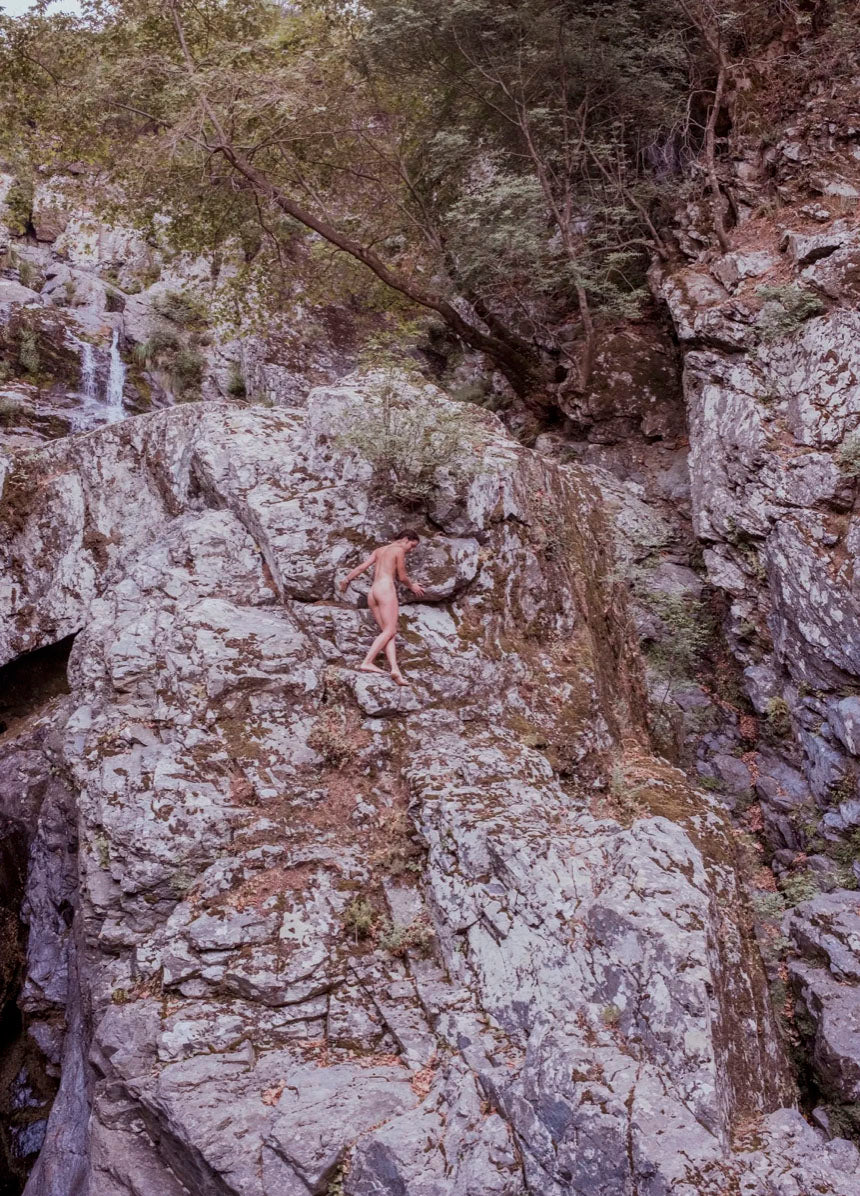 Climbing in Samothraki